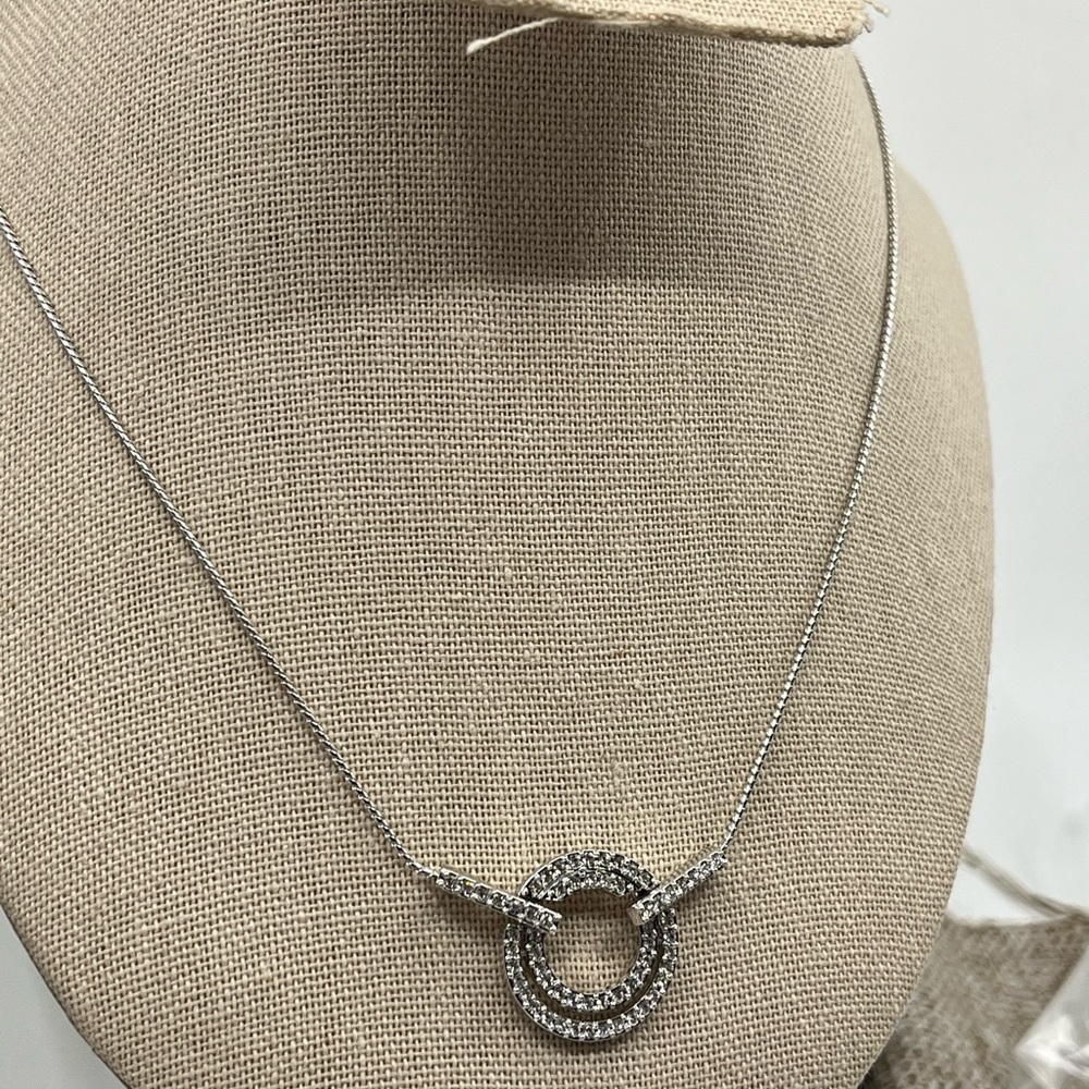 Genuine Vintage Swarovski 14-16” Adjustable Necklace with Original Box - Picture 5 of 13